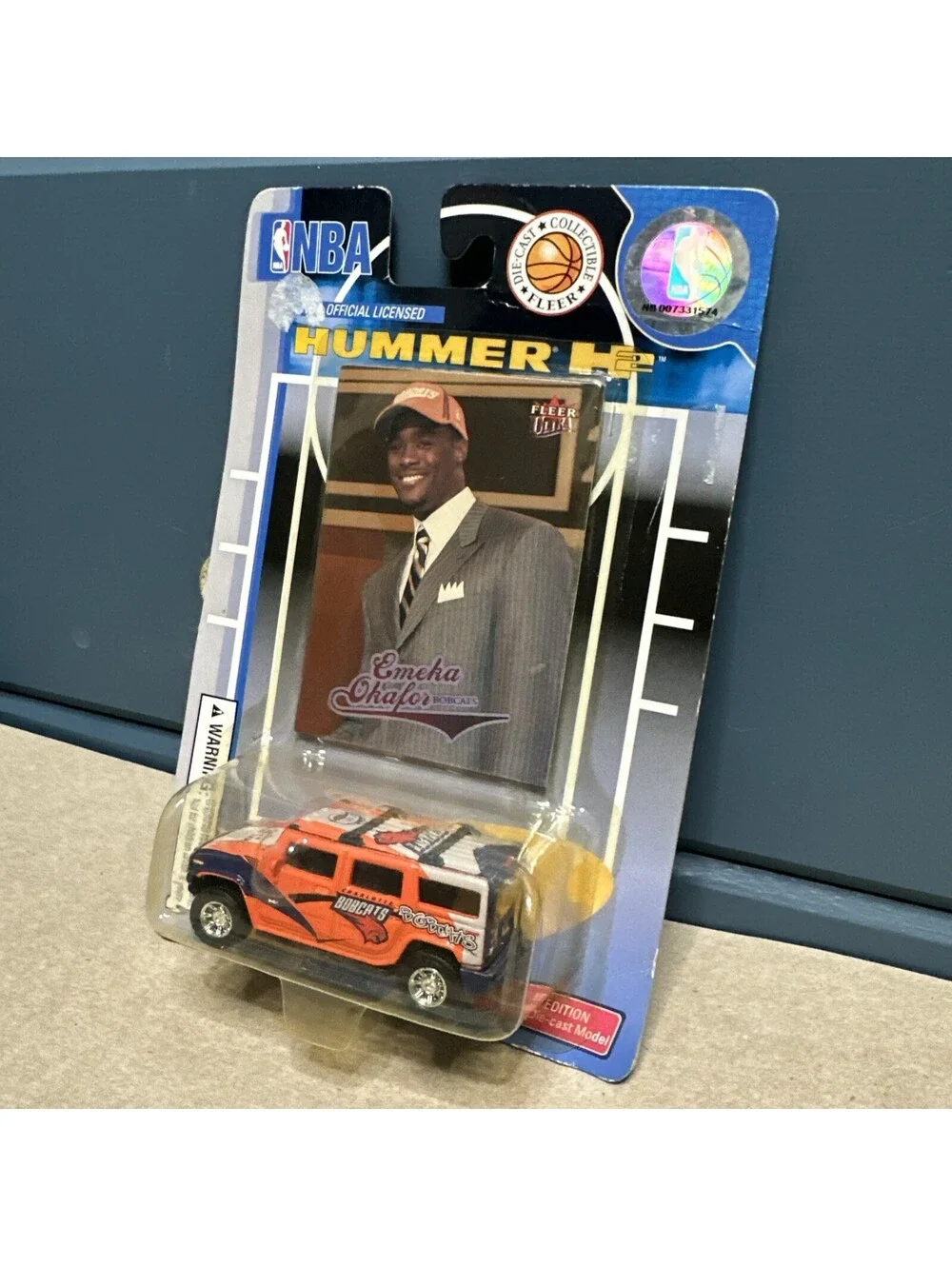 NBA Fleer Ultra Emeka Okafor Charlotte Bobcats Hummer H2 1:64 Die-Cast Card 2004